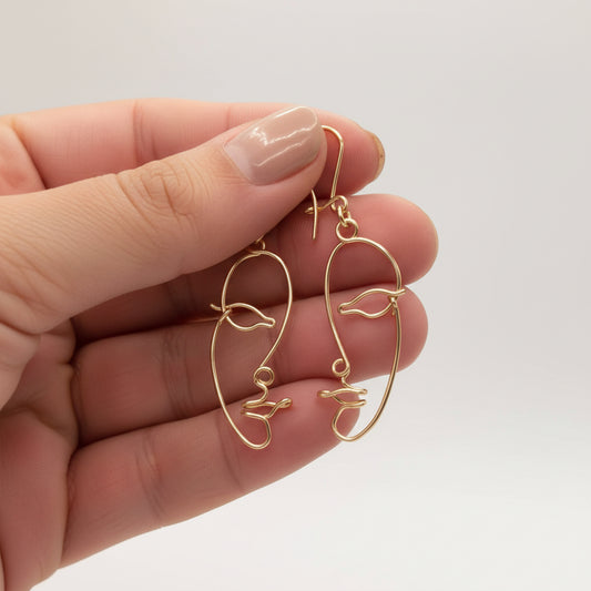 Boucles d’oreilles visage abstrait – Design artistique fait main